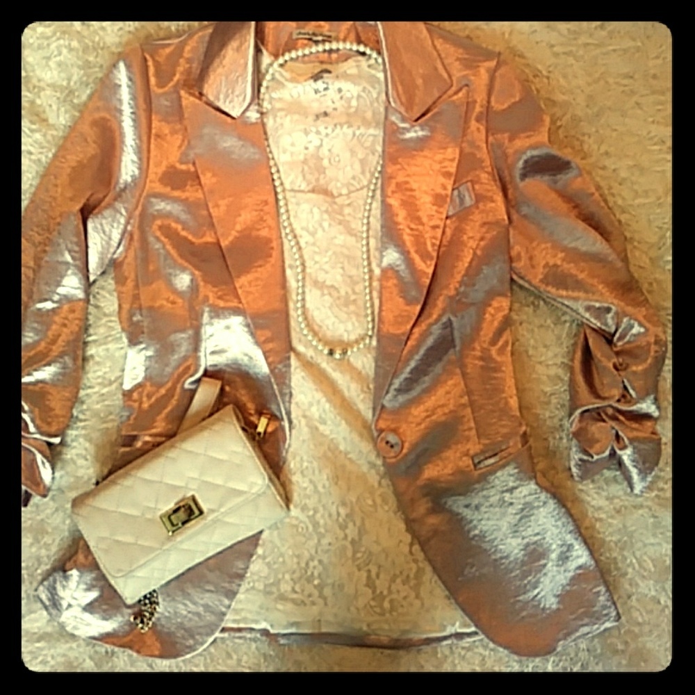 Shiny rose pink blazer
